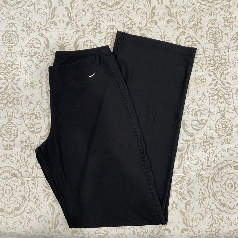 NIKE DRI FIT FLARE WORKOUT PANT